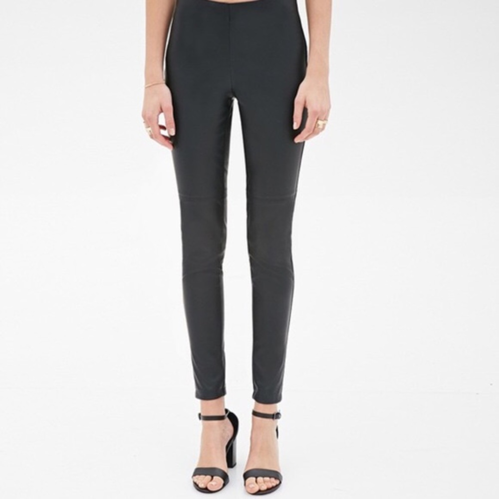 Forever21 Faux Leather Legging w/gold ankle zipper
